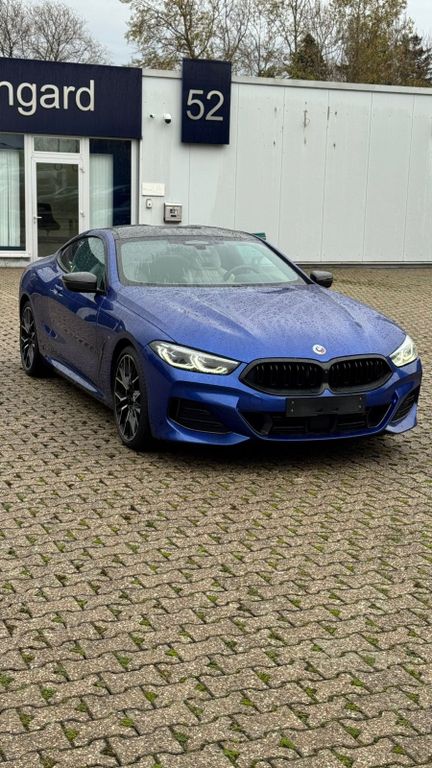 BMW 840