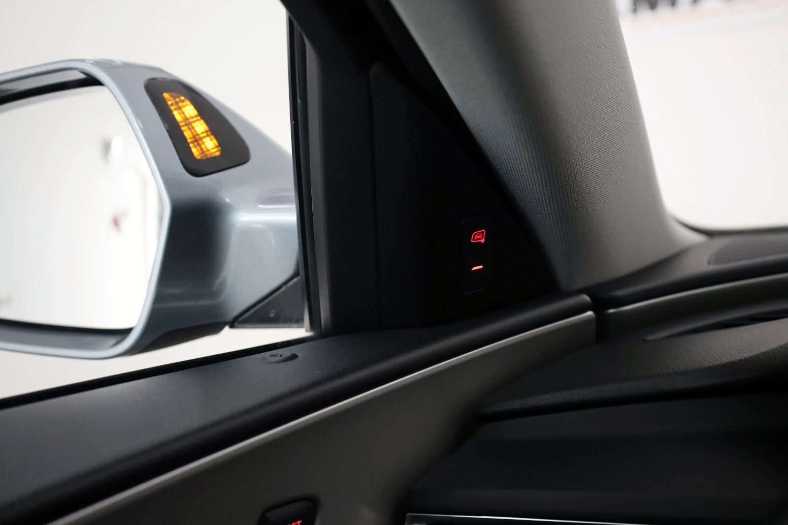 Fahrzeugabbildung Audi A6 Avant 3.0TDI Leder,Navi,Xenon,Panor,BOSE,+WR