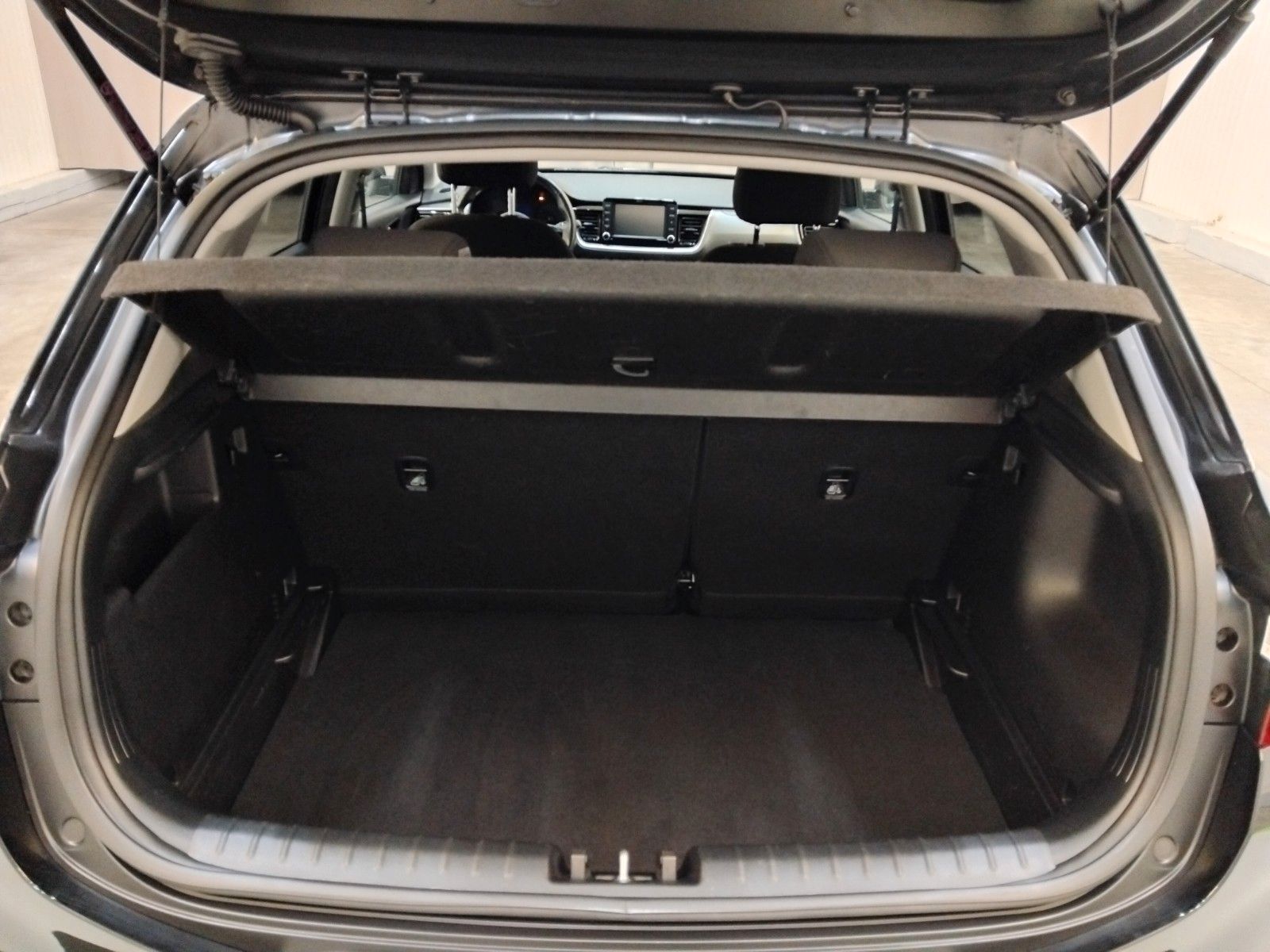 KIA Stonic (06/2026, Benzin)
