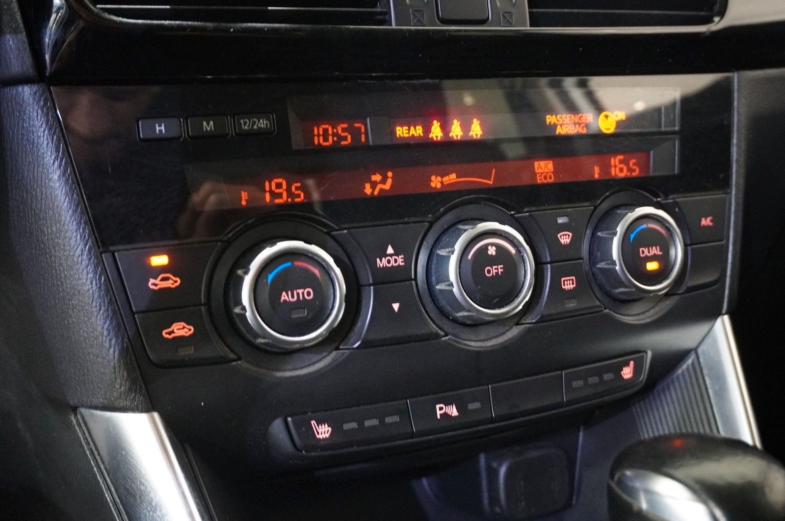 Fahrzeugabbildung Mazda CX-5 2.2 SKYACTIVE SENDO NAVI/BOSE/BI-XENON/AHK