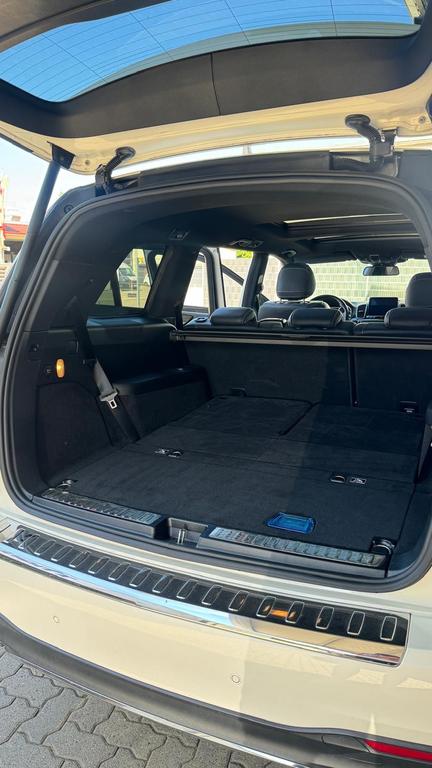 Mercedes-Benz GLS 500