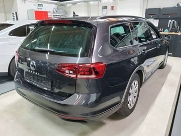 Volkswagen Passat Variant - 2