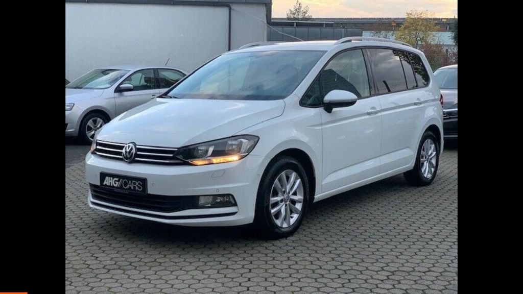 Image of Volkswagen Touran
