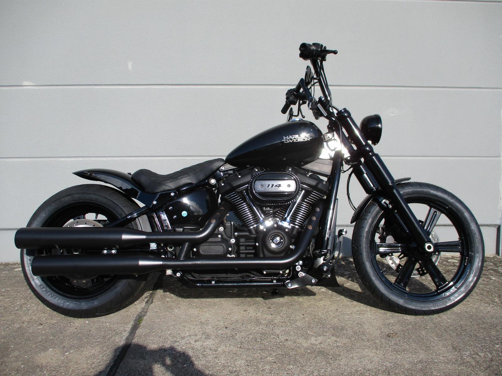 Harley-Davidson Softail Street Bob FXBBS 114,200er Heck,Topzst.,