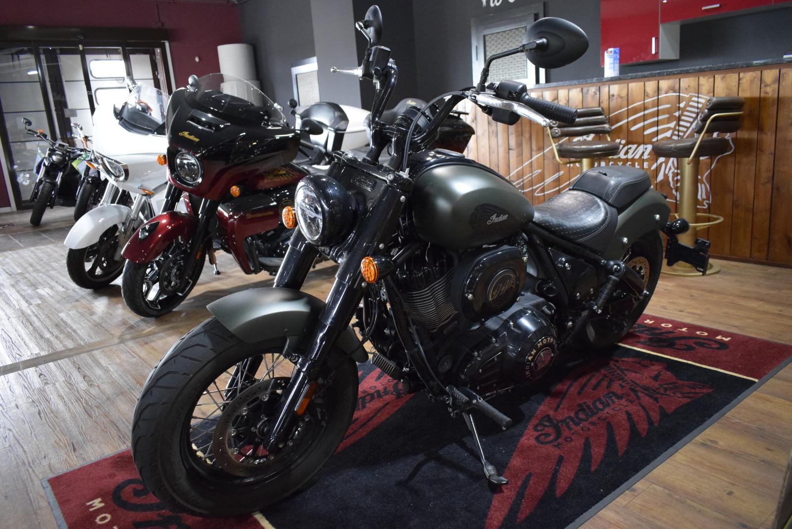 Indian Chief Bobber DH Penzl Auspuff/Soziussitz/1Hand