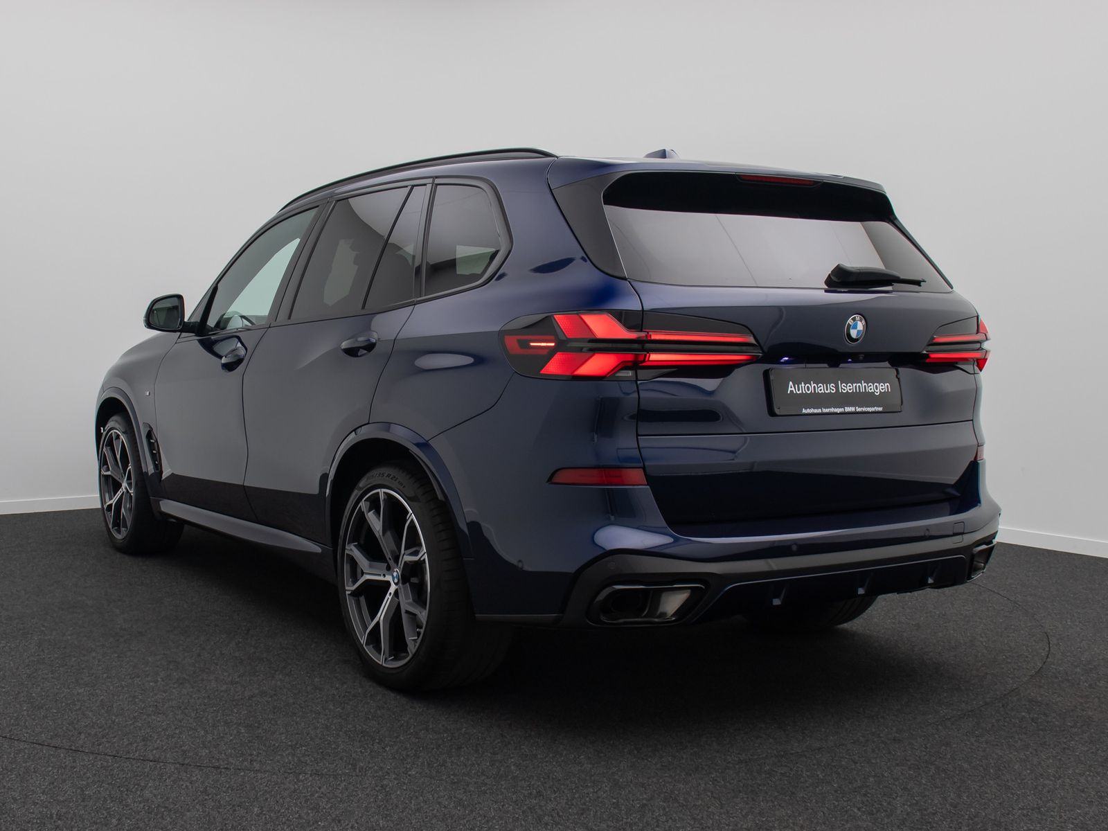Fahrzeugabbildung BMW X5 xD40d  M Sport Pro Panorama 360&deg;HUD DAB H/K