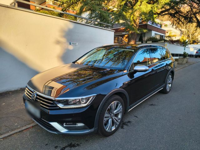 VW Passat Alltrack