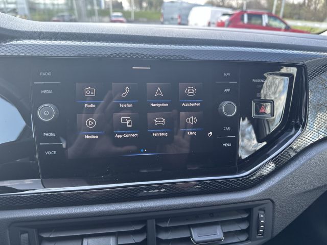 Taigo 1.0 TSI DSG Life IQ.Drive RFK SITZHZG R2D