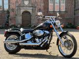 Harley-Davidson Softail custom FXSTC - HARLEY-DAVIDSON FXSTC