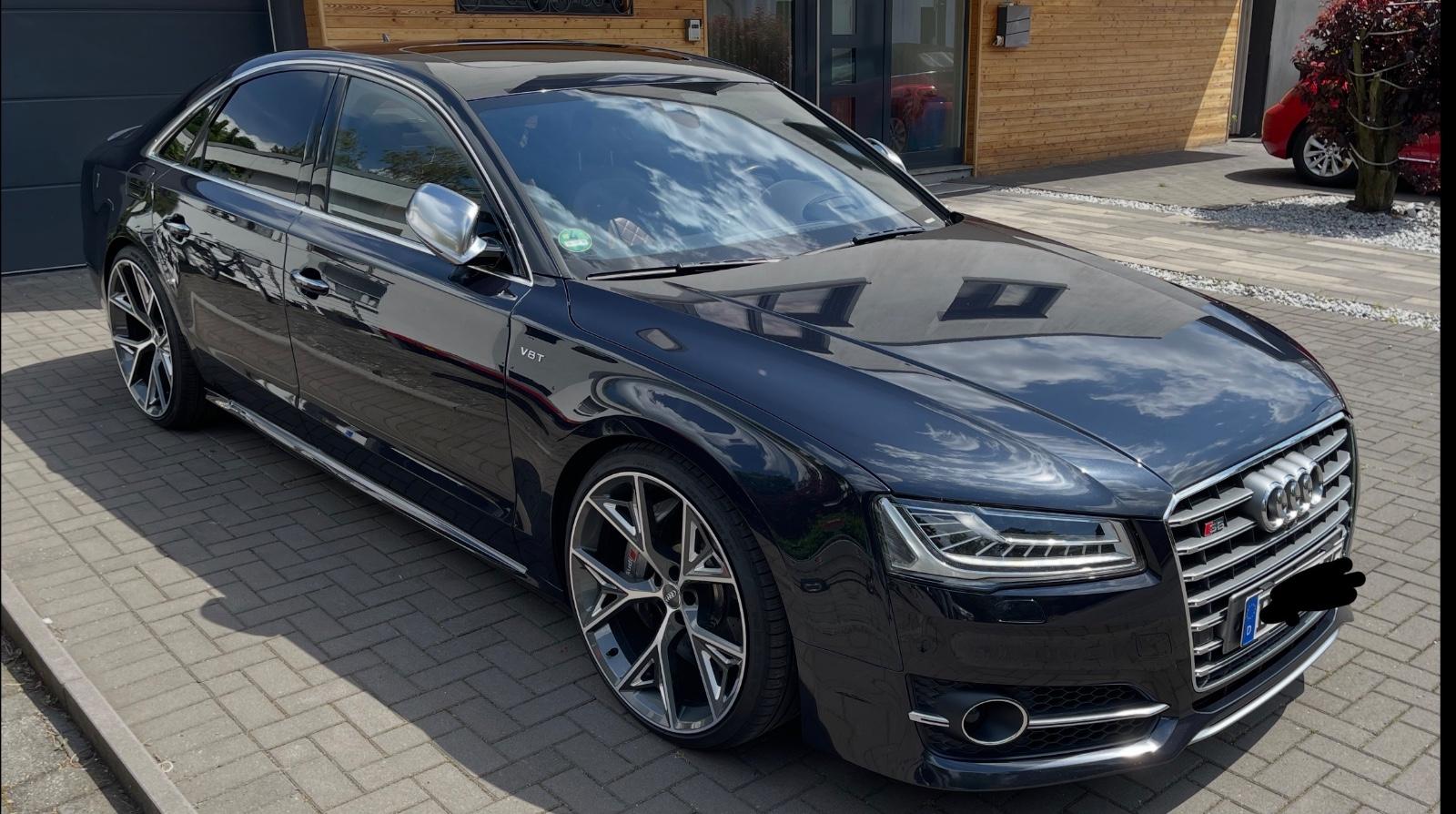 Audi S8 4.0 TFSI quattro plus Design Selection 22Zoll