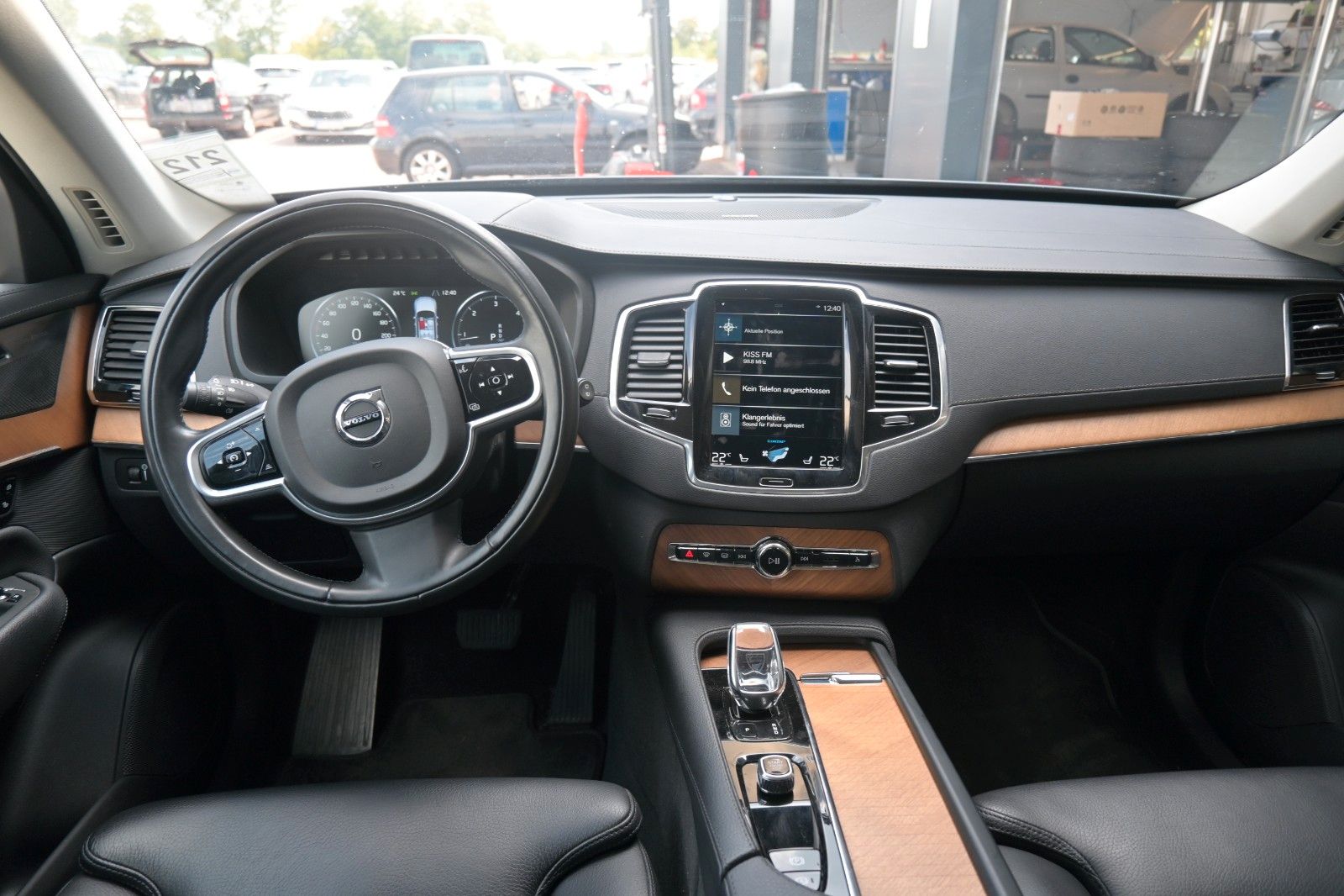 Fahrzeugabbildung Volvo XC90 B5 Inscrip. AWD*LUFT*H&K*ACC*NAV*STDHZG*RFK