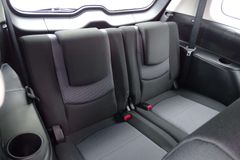 Fahrzeugabbildung Mazda 5 2.0 CD Exclusive *Motor Klackert* 7 Sitze