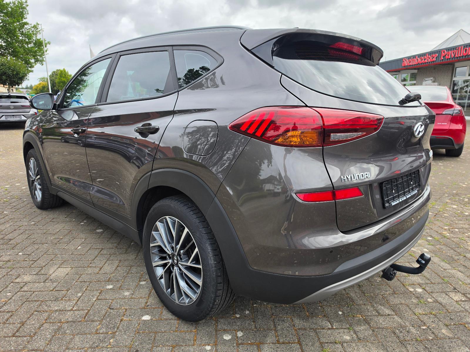 Hyundai Tucson Advantage 2WD AHK KAM NAV TEMP SHZ LHZ