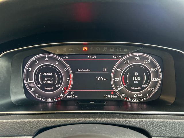 Volkswagen Golf GTI *SPORT-FAHRWERK*NAVI*ACC*PERFORMANCE*