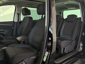 Volkswagen Sharan 2.0TDI XENON PANORAMA ACC DCC 7 SITZ AHK