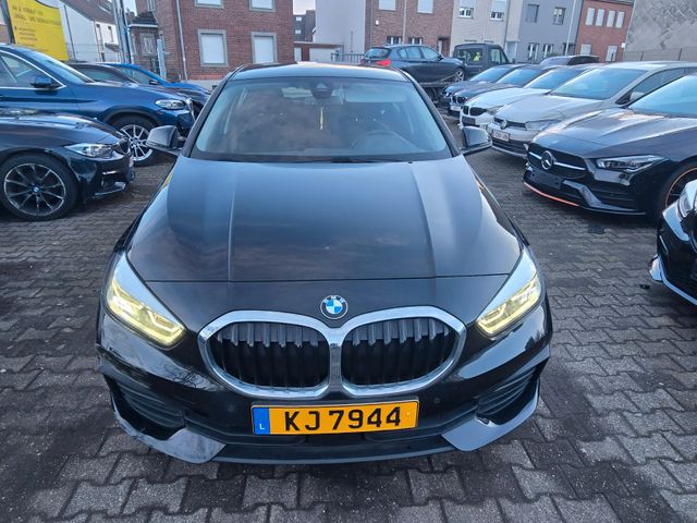 BMW 118 Baureihe 118 d Advantage Automatik LED Navi