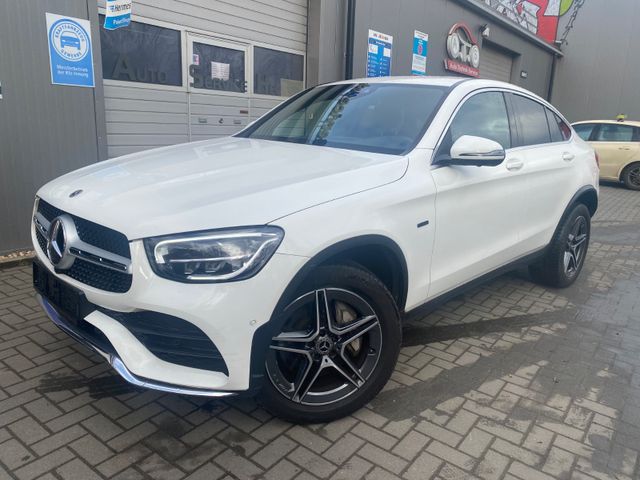 Mercedes-Benz GLC 300 de Coupé 4Matic/360°kamera/AMG LINE