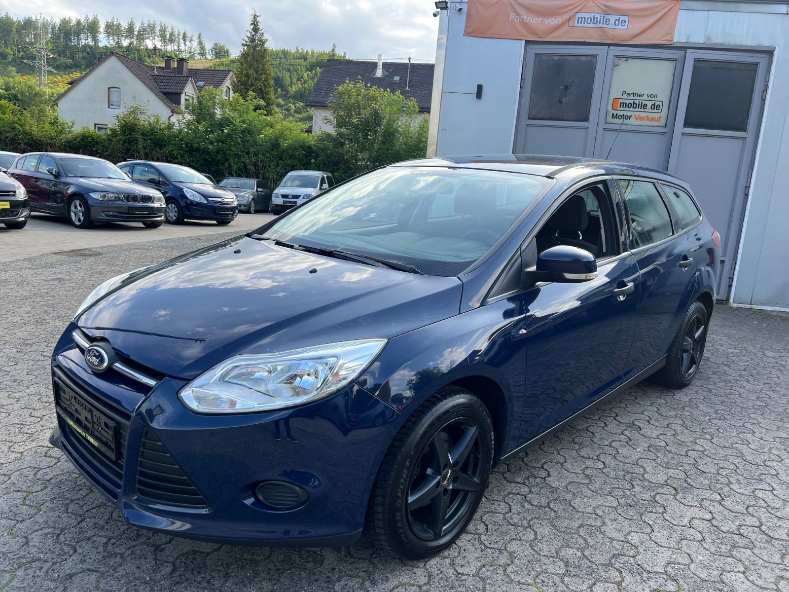 Fahrzeugabbildung Ford Focus Turnier 1.6 Ambiente