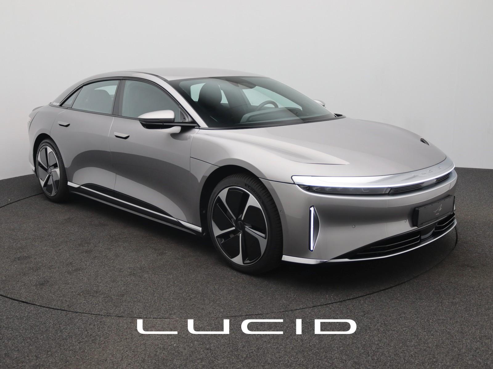 Lucid Air Pure AWD