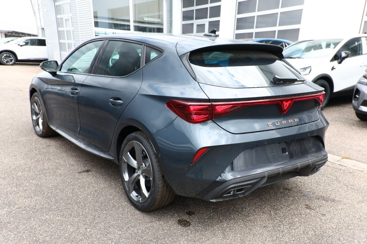 Cupra Leon 1.5 hybrid 150cv dsg Edge IN PROMO imagem 2