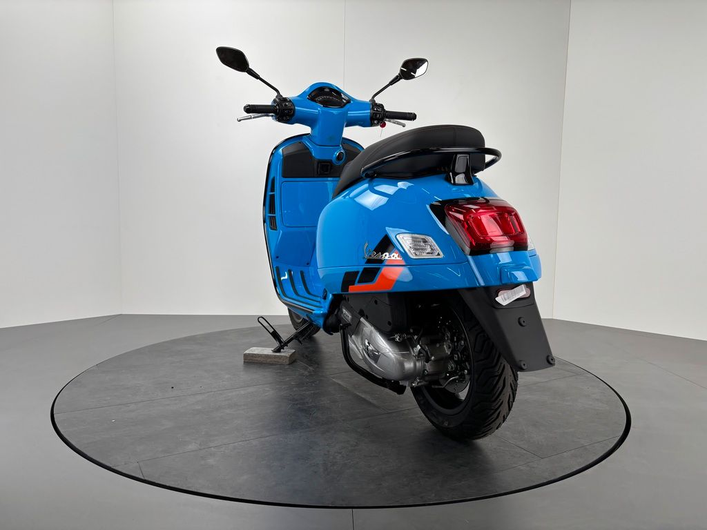 Fahrzeugabbildung Vespa GTS 125 SuperSport E5+ *NEUFAHRZEUG