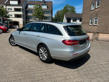 Mercedes E 220 - 3
