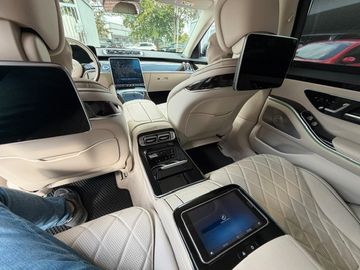 Mercedes S 500 - 12