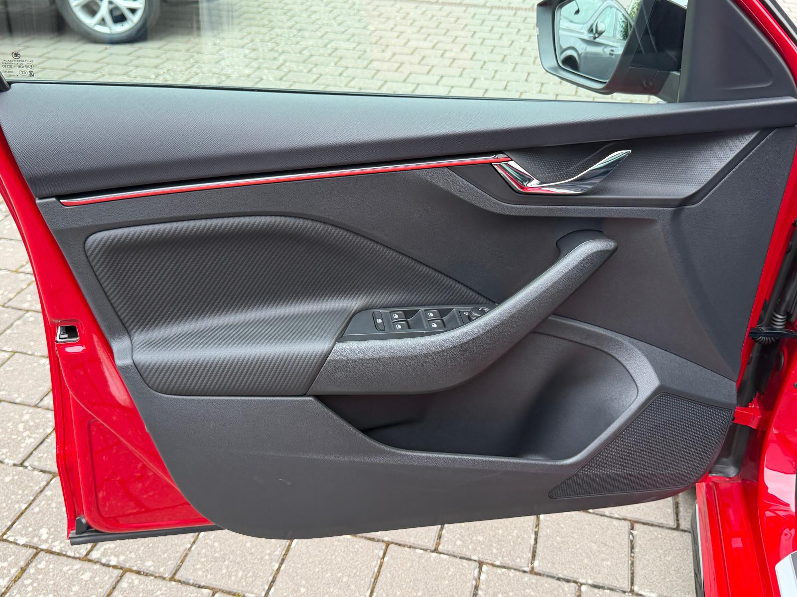 Skoda Kamiq 1.0 TSI DSG Monte Carlo (Pano,AHK,5/100)