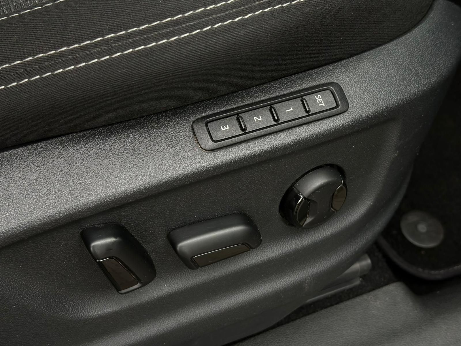 SKODA Kodiaq 1.4TSI STYLE 4x4* LED#SHZ#SH#AHK#PANO#KEY - Image 21