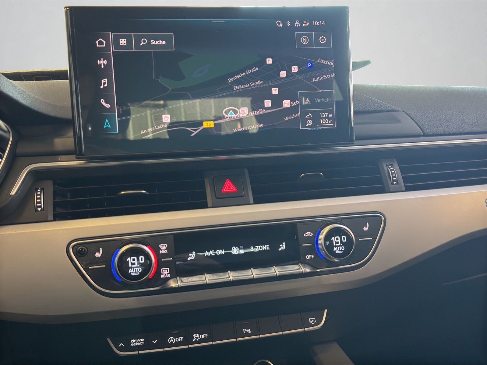 Audi A4 - Bild 12