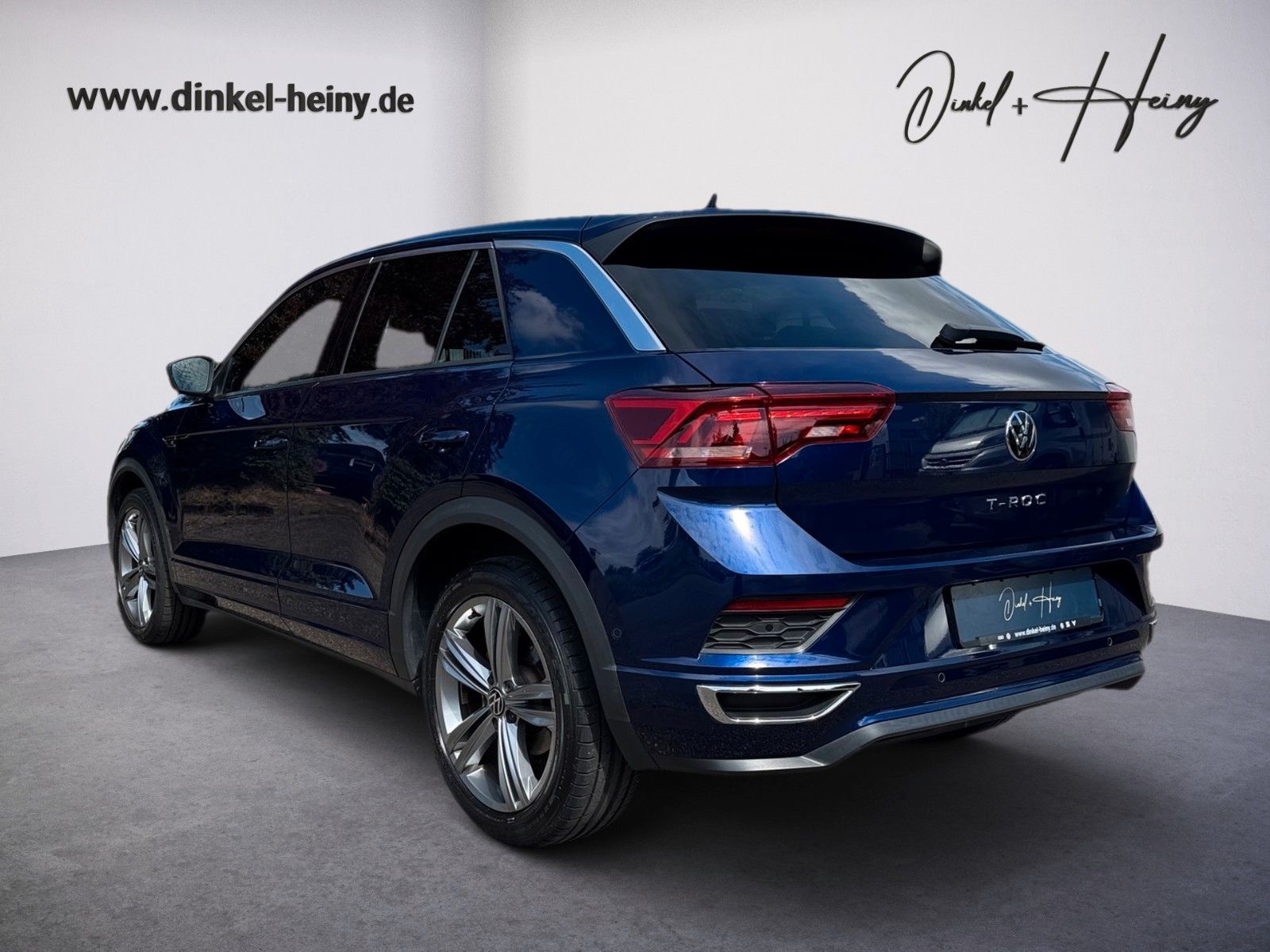 Fahrzeugabbildung Volkswagen T-Roc Sport R-Line 1.5 TSI