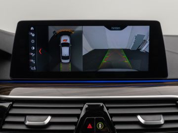 Fahrzeugabbildung BMW 540i Luxury Line HUD ACC LED Kamera 360°