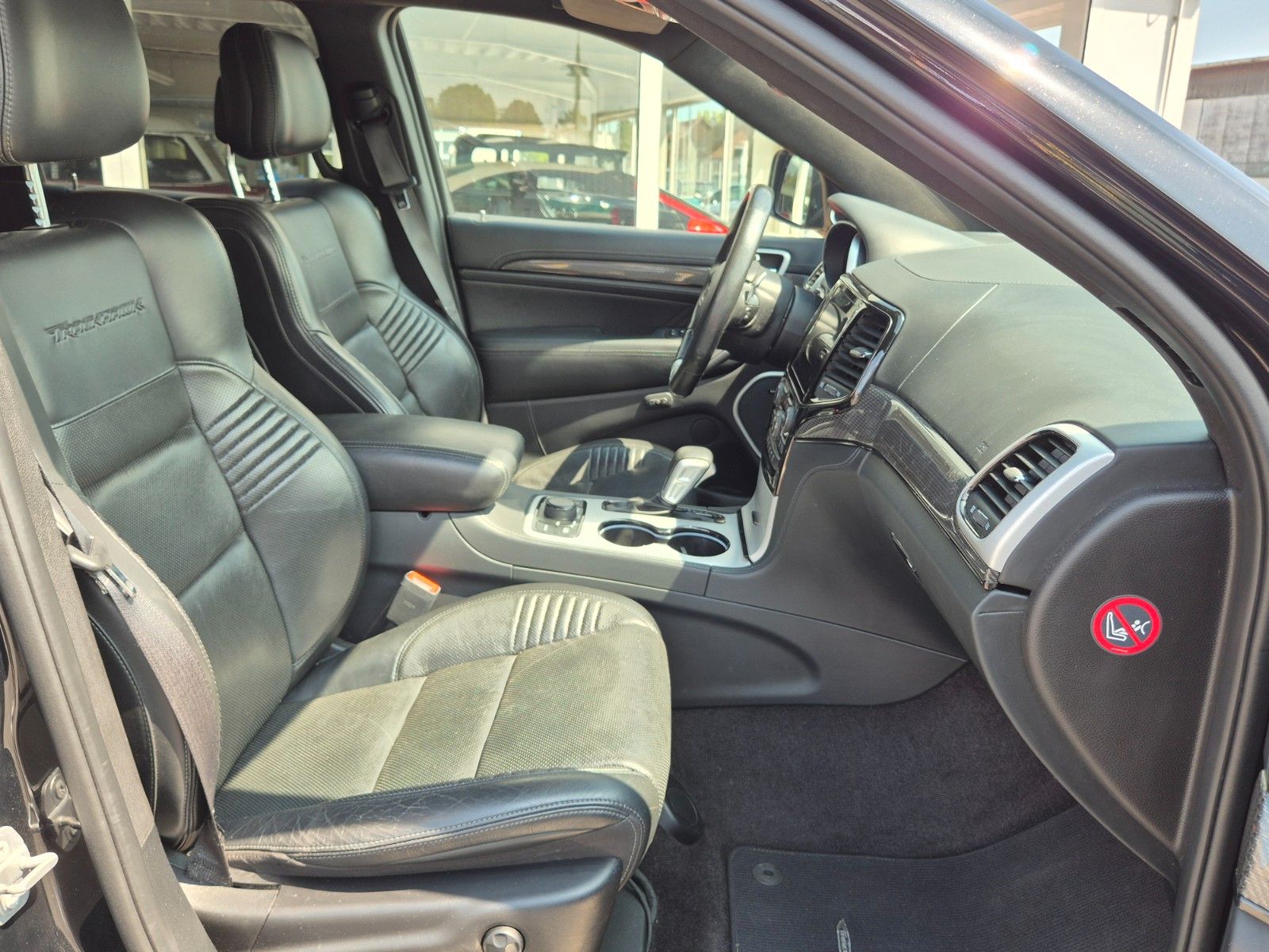 Fahrzeugabbildung Jeep Grand Cherokee Trackhawk/1A Historie/Gasanlage