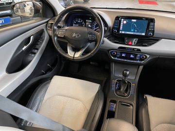 Hyundai i30 Premium *DCT*LED*NAVI*KAMERA*SHZ*CARPLAY*