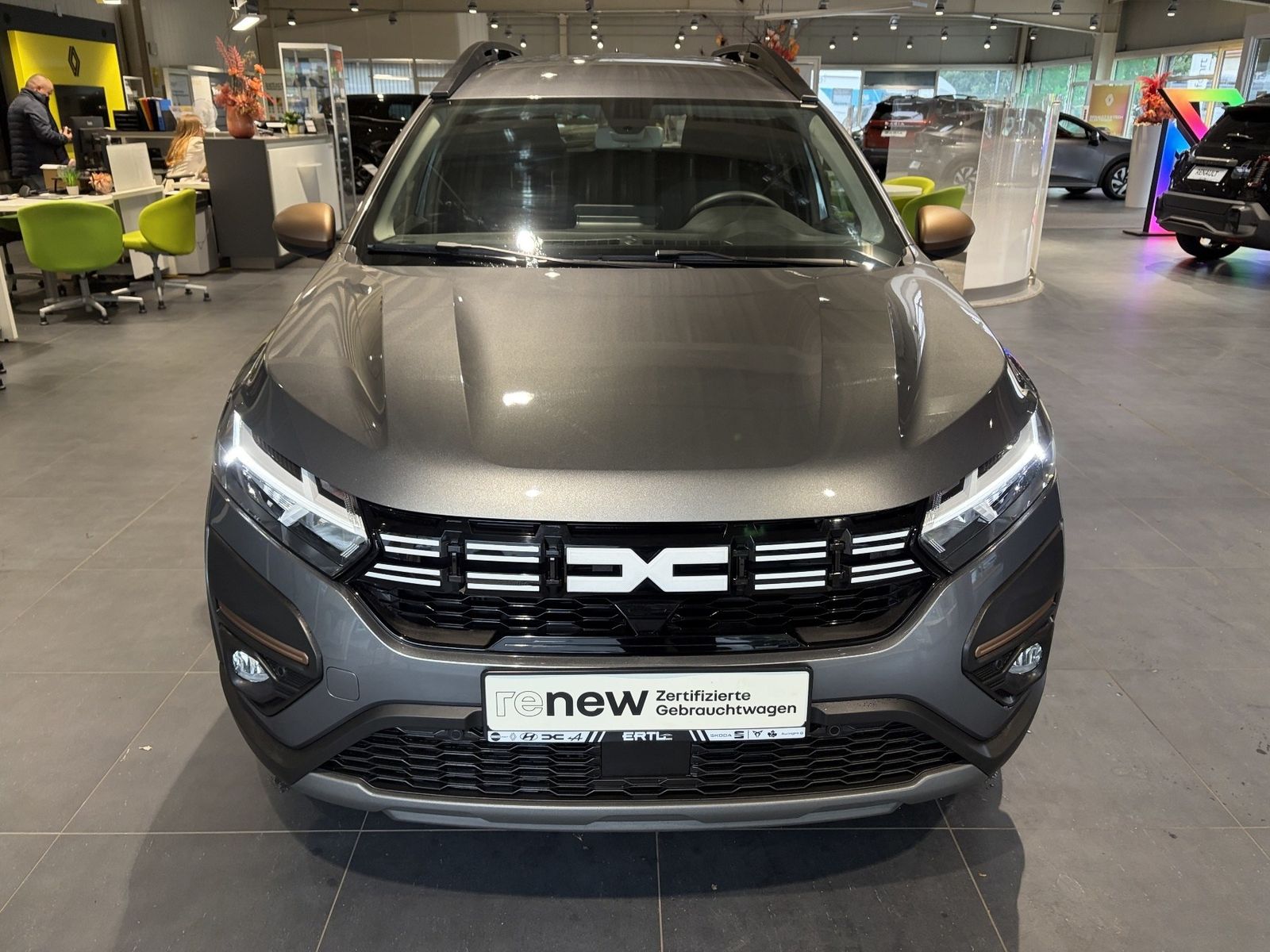 Dacia Jogger Extreme HYBRID 140 PS imagem 2