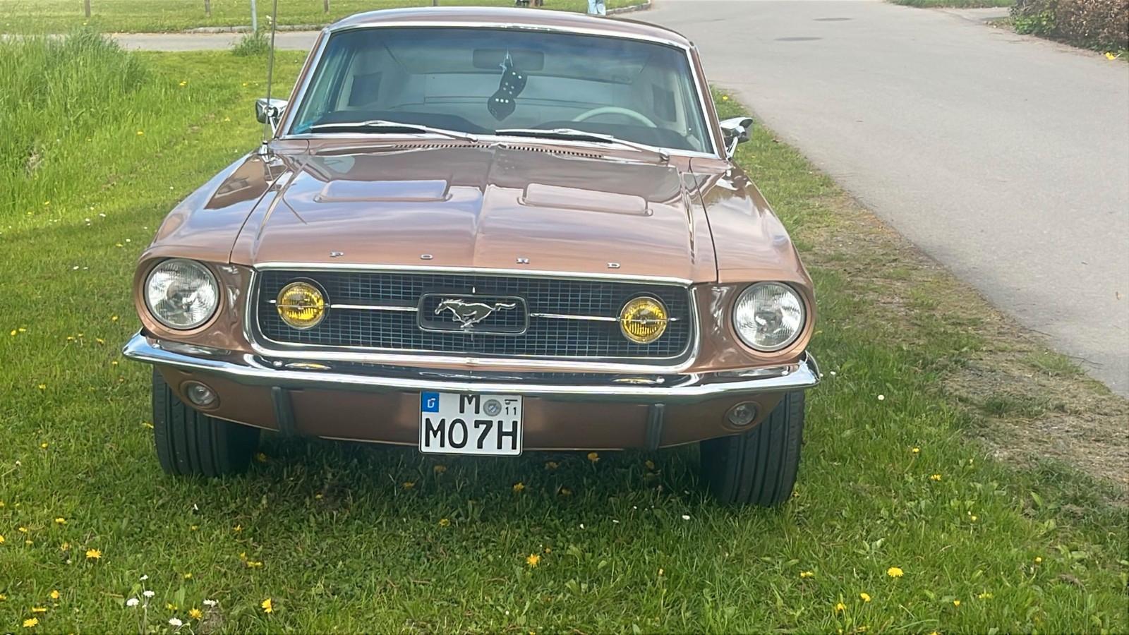 Ford Mustang Fastback 289 cui 4,7 V8 orig. 23.731 Mls