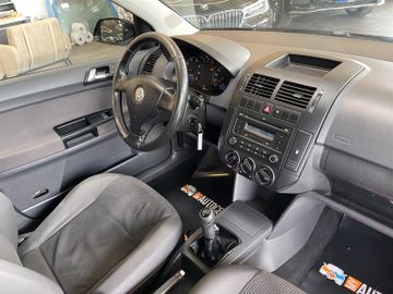 Volkswagen Polo IV Comfortlin *KLIMA*ELEKTR.FENSTER-SPIEGEL
