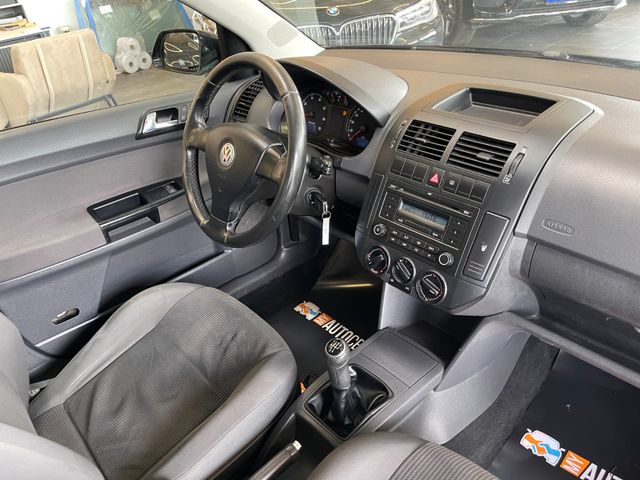 Volkswagen Polo IV Comfortlin *KLIMA*ELEKTR.FENSTER-SPIEGEL