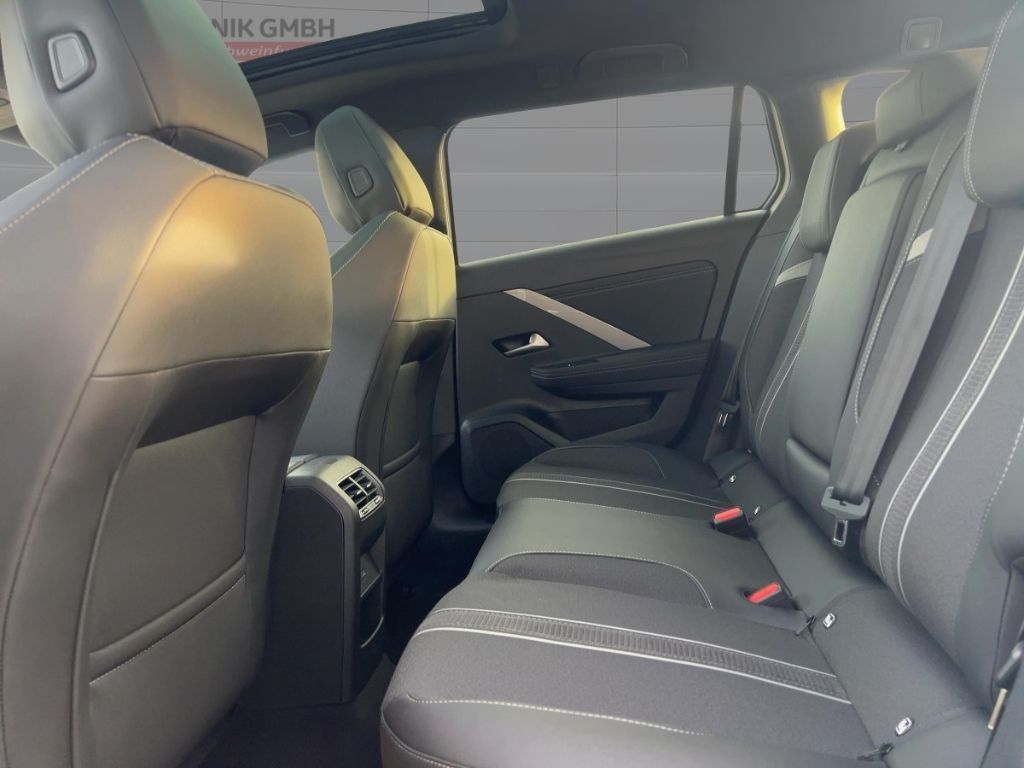 Fahrzeugabbildung Opel Astra ST AT8 GS SONDERAKTION