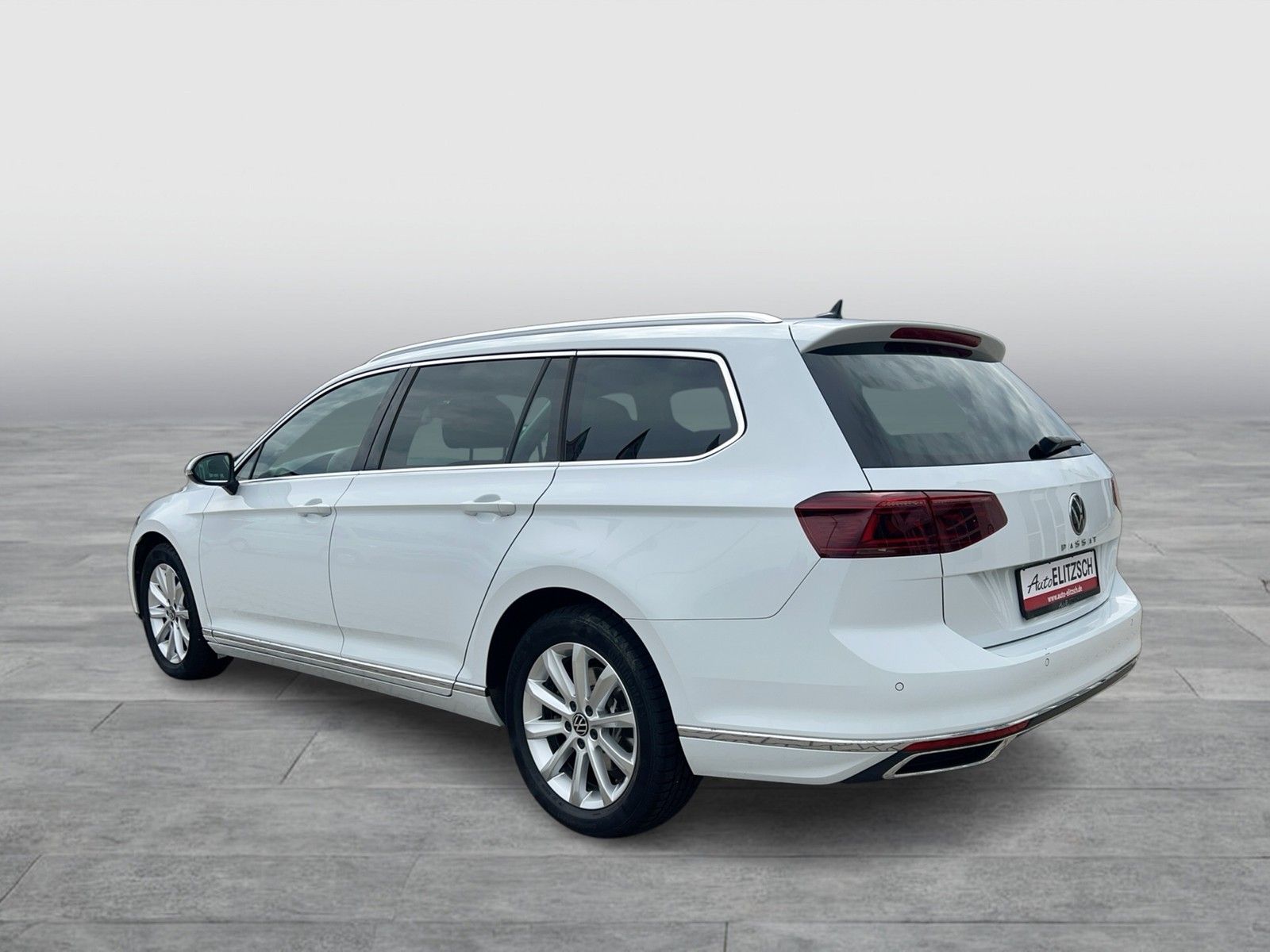 Fahrzeugabbildung Volkswagen Passat Variant TSI Elegance Matrix Navi ACC RFK