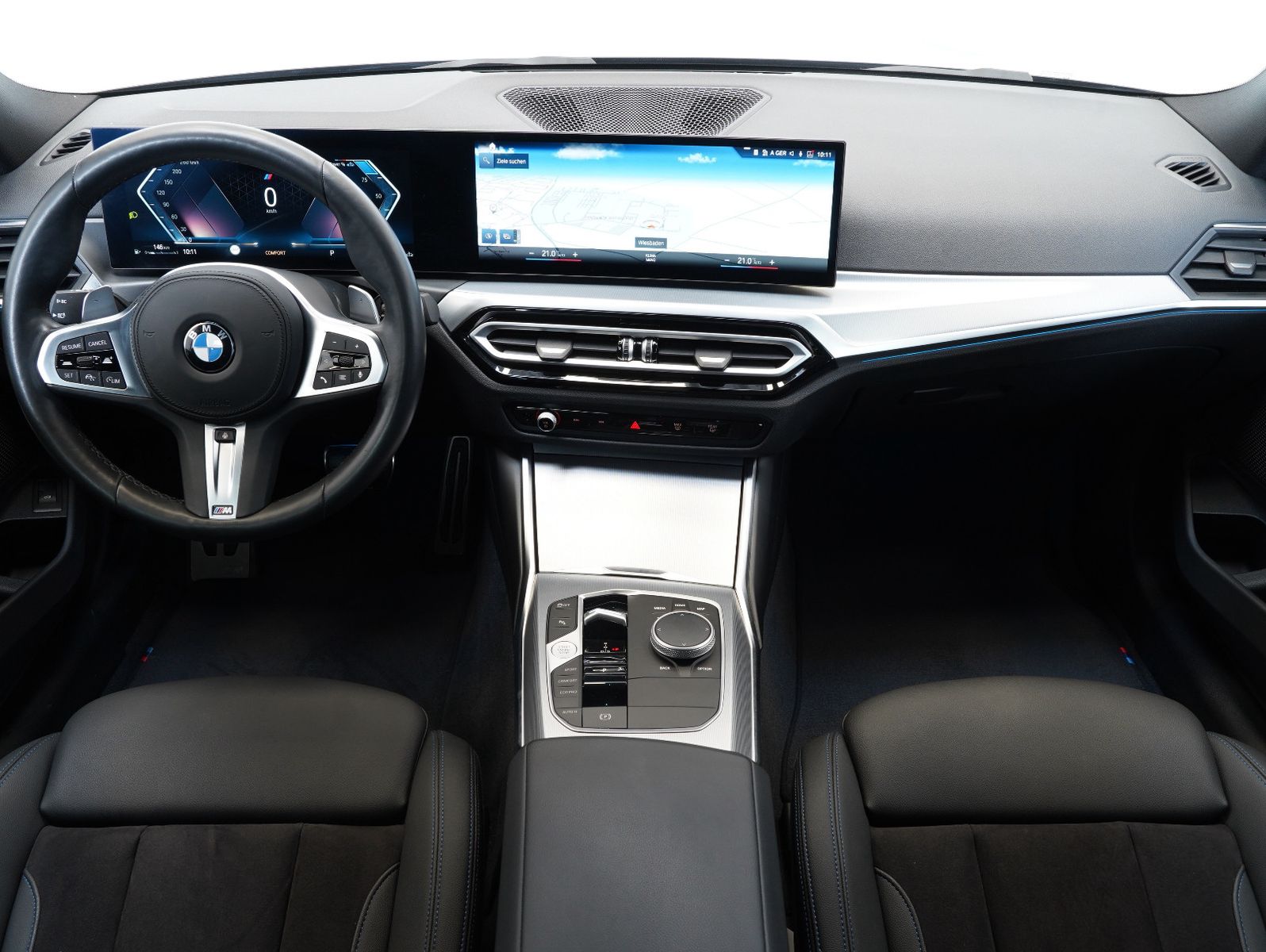 Fahrzeugabbildung BMW 320 d xDrive Touring M Sport LED/DAB/CARPLAY/ACC