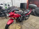 Kawasaki ZR7S - Offers
