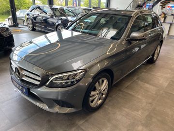 Mercedes-Benz C 200 C -Klasse T-Modell *LED*NAVI*AHK*TEMPOMAT*