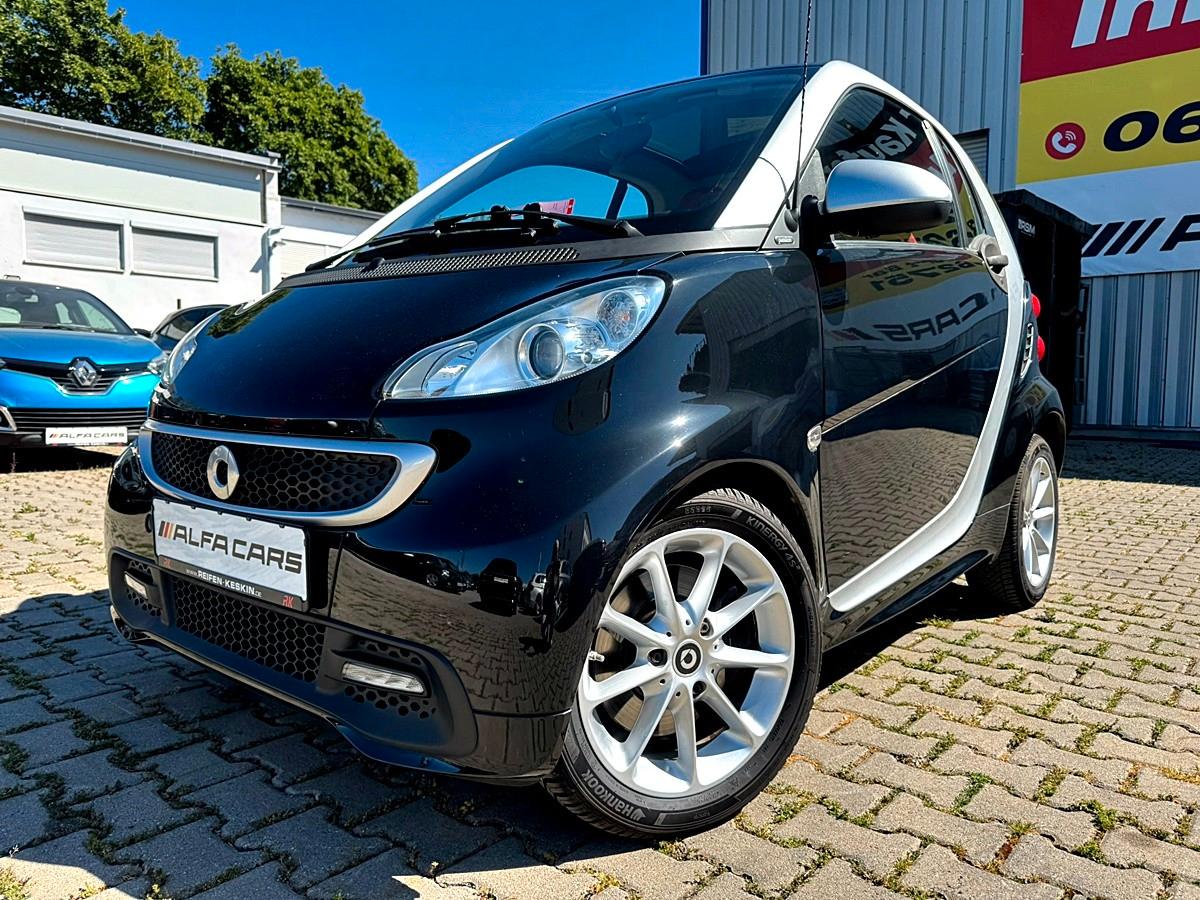 Smart ForTwo coupe/PANO/KLIMA/VOLL SHEFT/