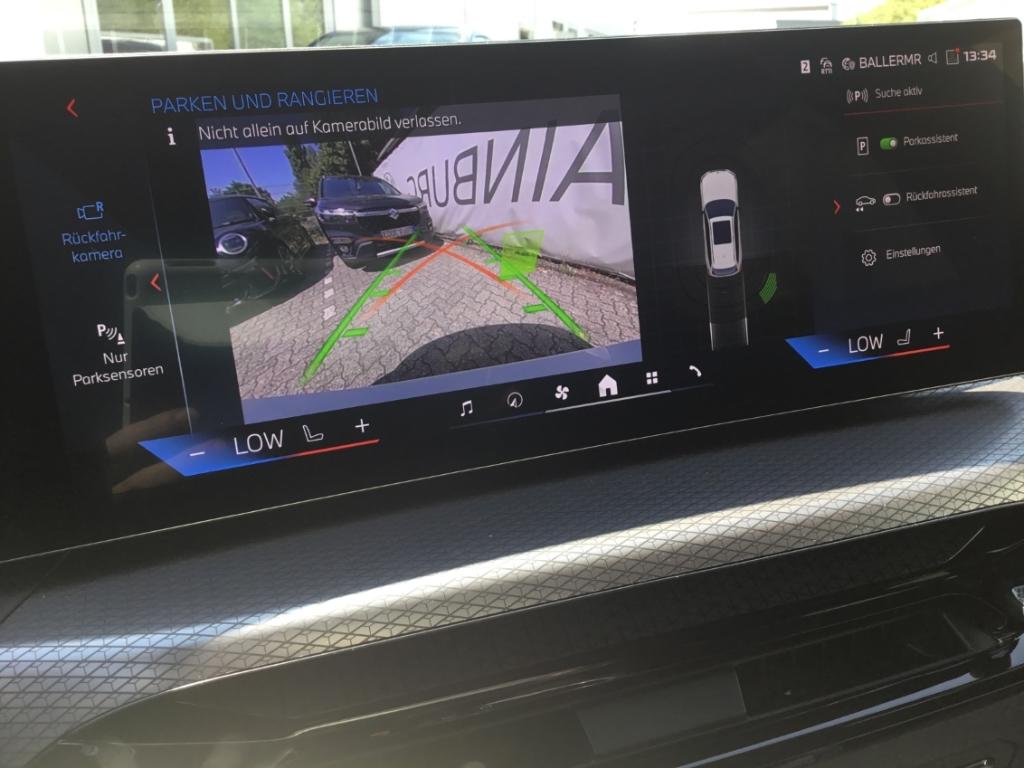 BMW M340i xDrive Touring MSport Navi Memory Sitze So