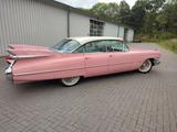 Cadillac Series 62 6 Window Sedan - Cadillac: Serie