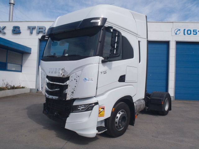 Iveco S WAY 460 ACTIVE SPACE