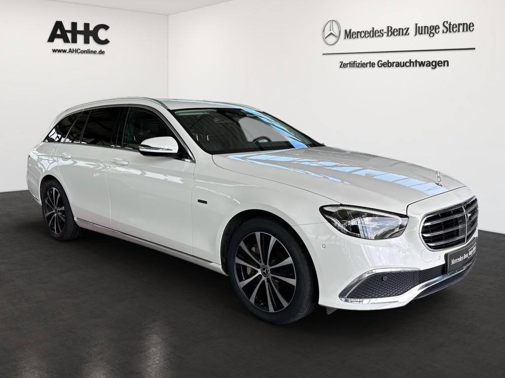 Fahrzeugabbildung Mercedes-Benz E 300 deT Luxury ACC LED SHZ Ambie. el.Heck KAM
