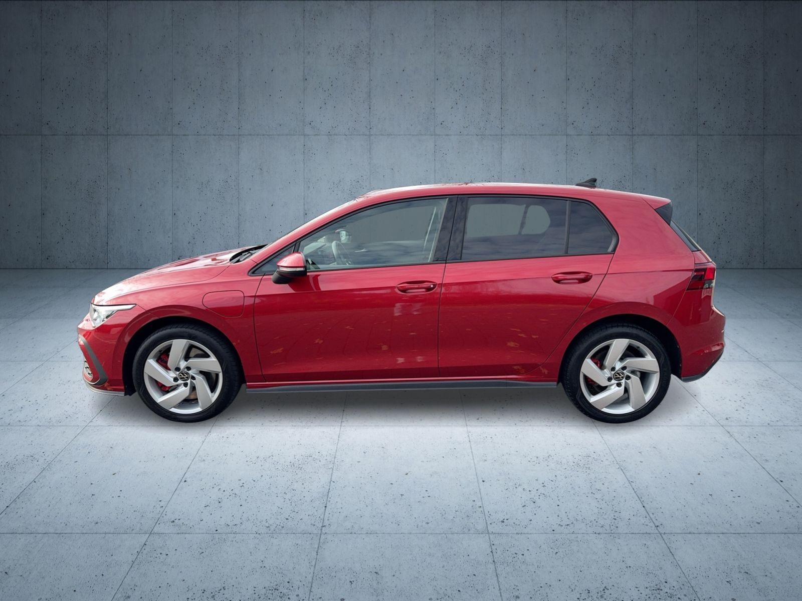 Volkswagen Golf VIII GTE Nav/Kam/LED+/ACC/AppCon/Business/A