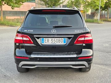 Mercedes ML 250 - 5
